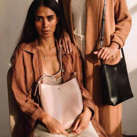 Samara | Medium Shoulder Bag | Peony | NWT - Picture 3 of 5